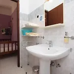 Apartament By The Sea