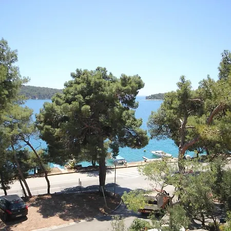 By The Sea Apartman